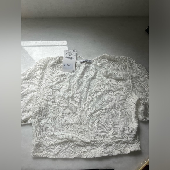 Beach cover up - Picture 1 of 4